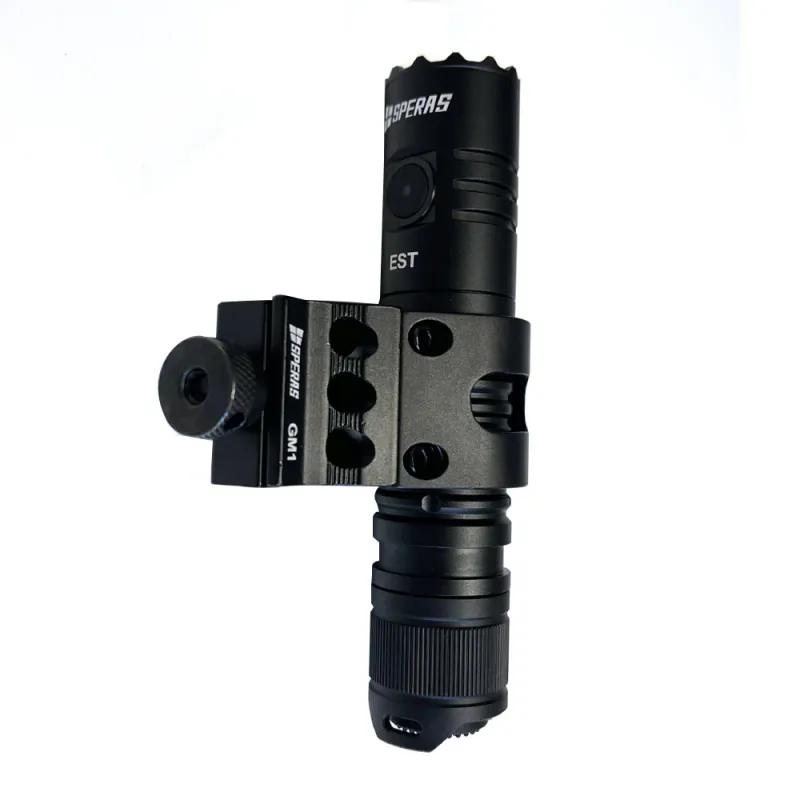 Speras EST Ficklampa 1900LM Paket
